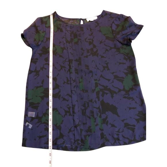 Ann Taylor Loft Purple Black Green Floral Short Sleeve Top Feminine Ruffle Front - Picture 10 of 16